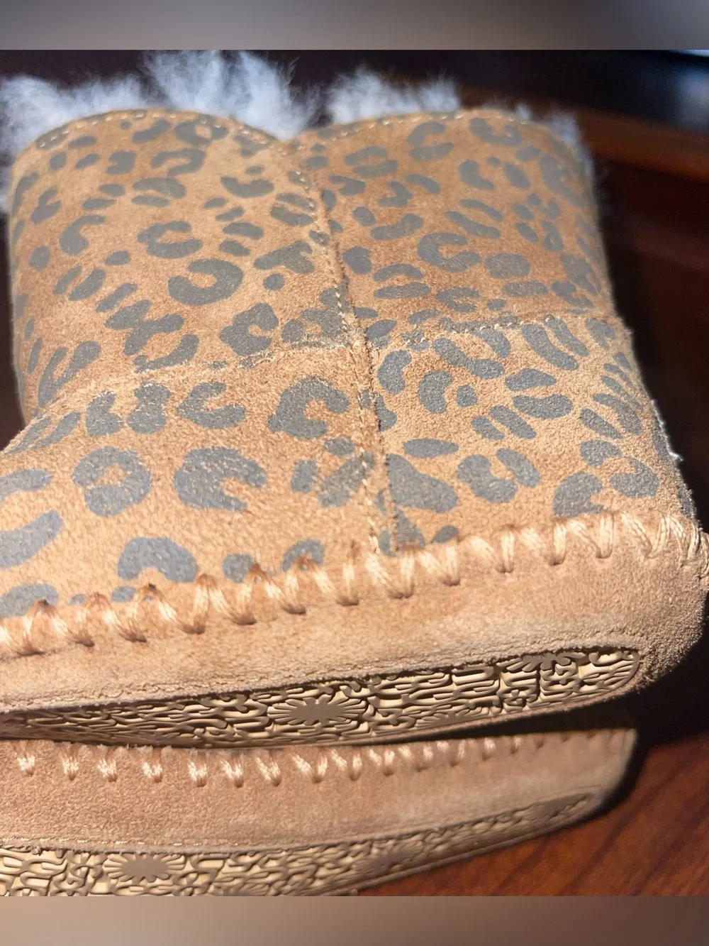 UGG Australia Cassie infant boot 4/5 chestnut leopard print Velcro lightweight